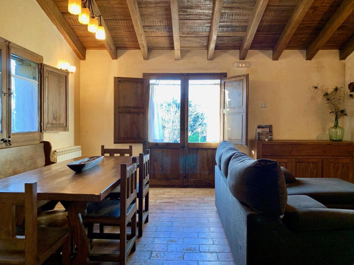 Can Vila Tavertet Luaran gambar